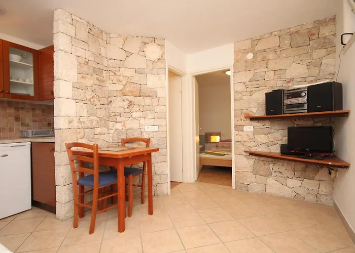 Apartments With Wifi Basanija, Umag - 7148