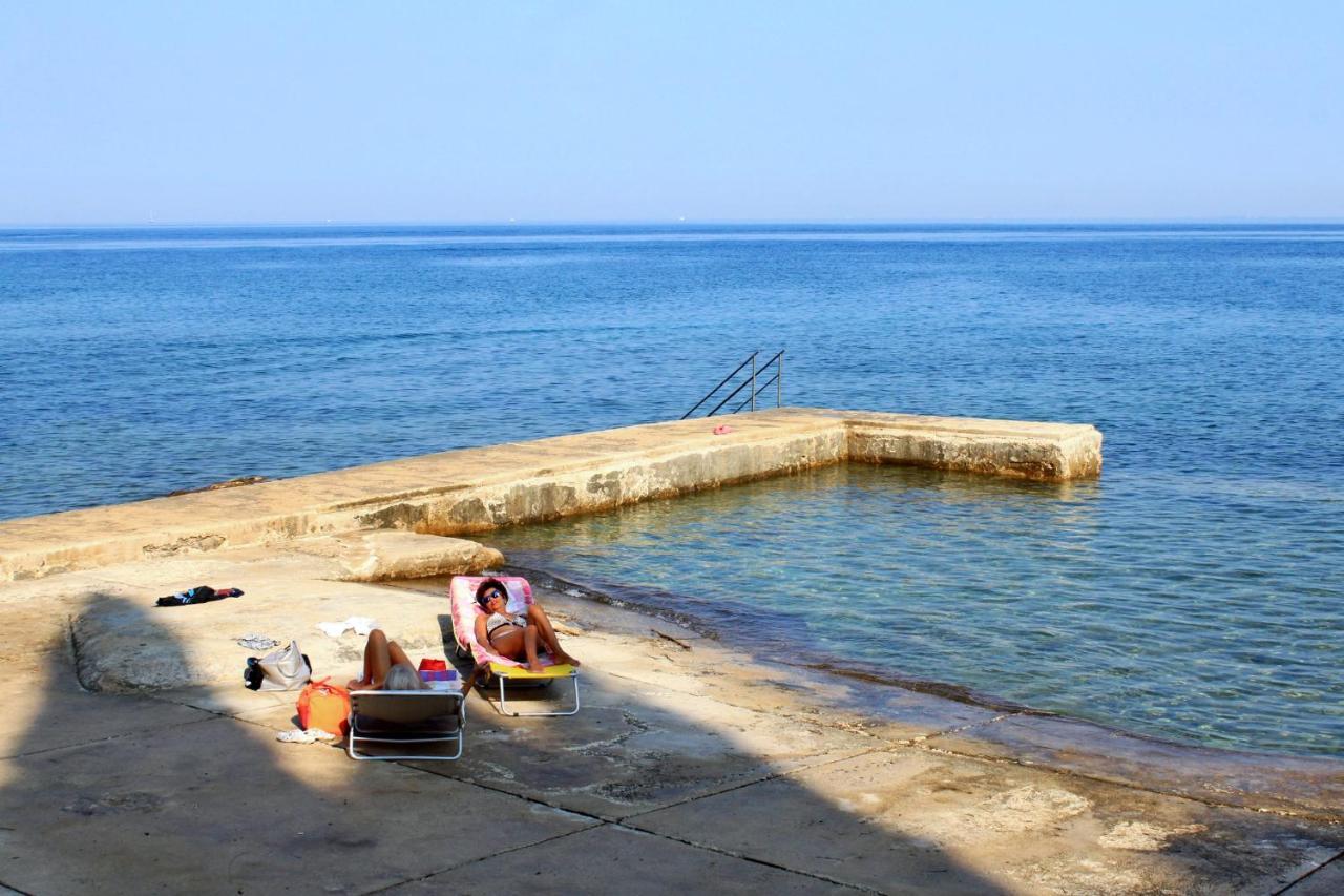 With Wifi Basanija, Umag - 7148 *
